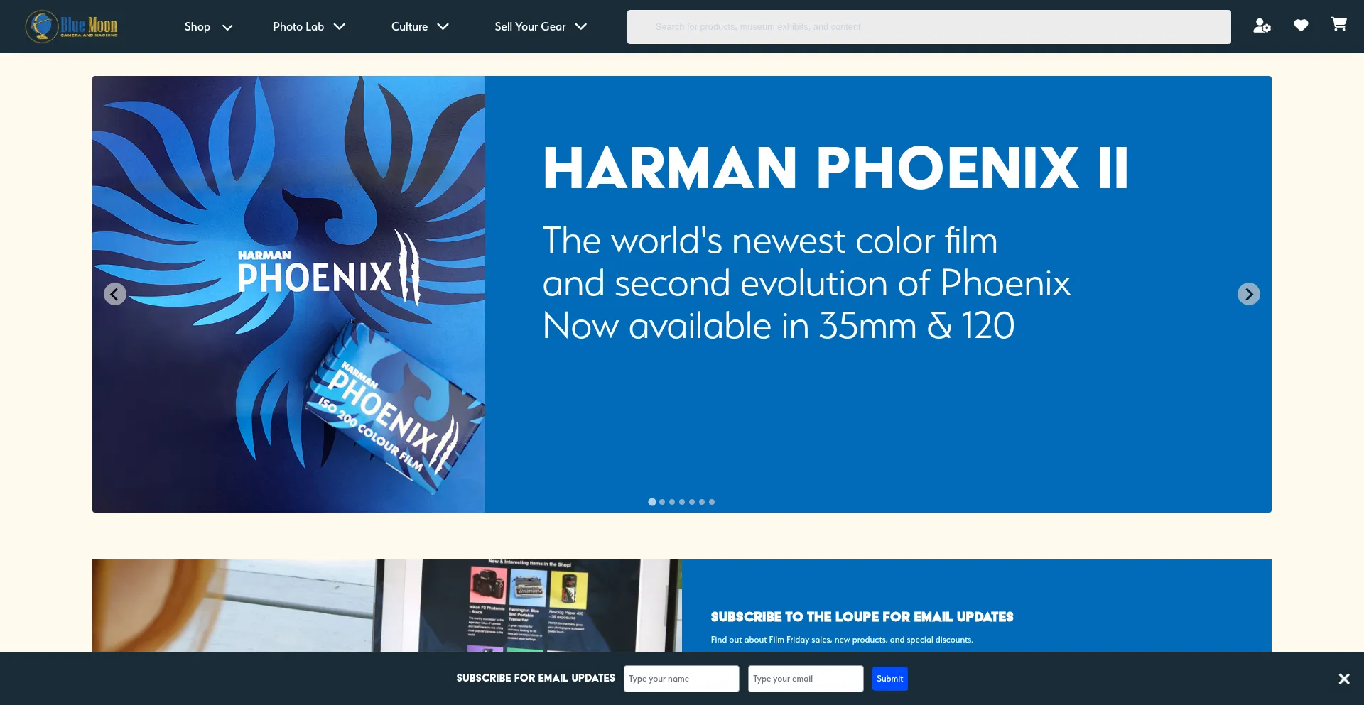 Website screenshot of Bluemooncamera.com