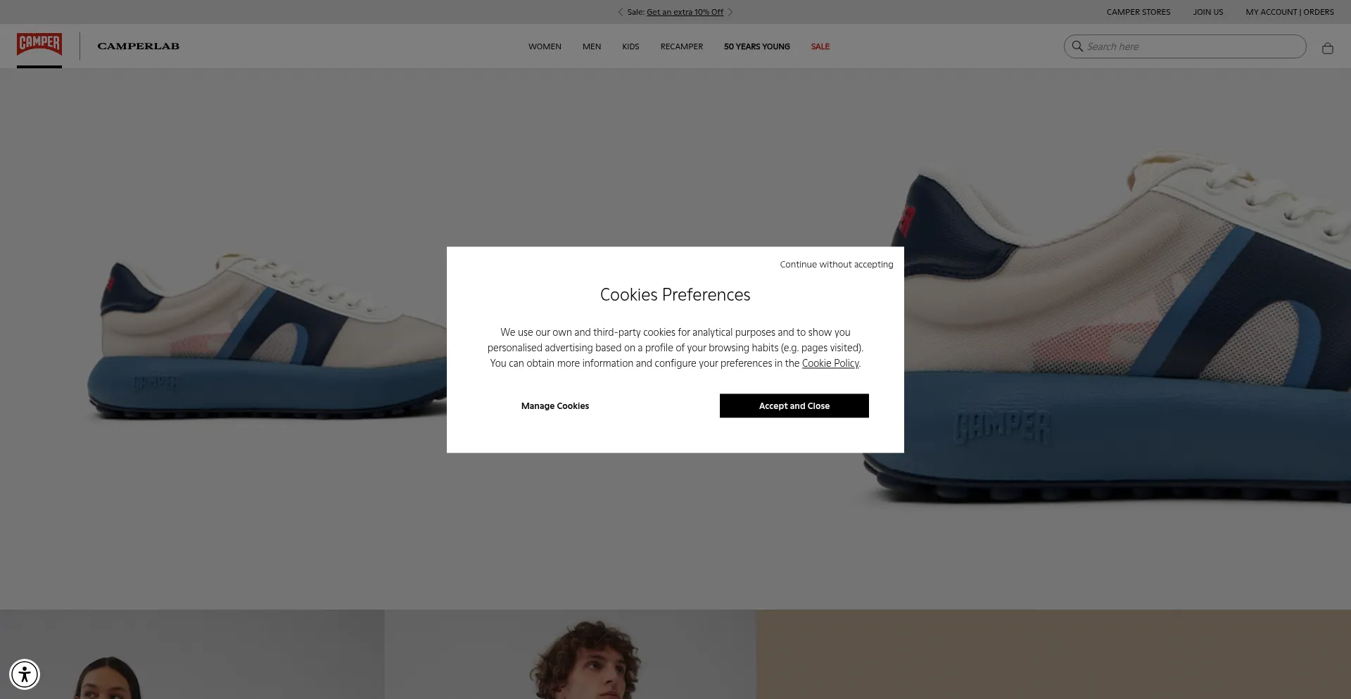 Website screenshot of Campeshoe.com