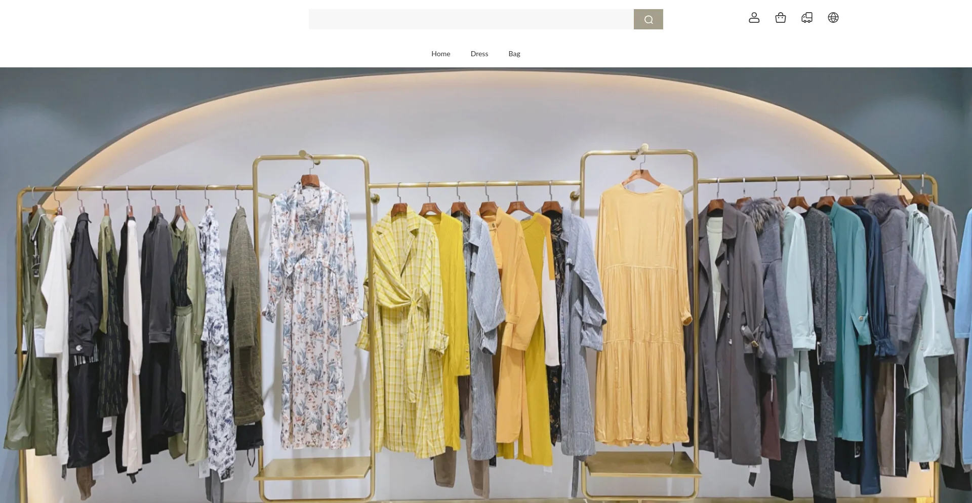 Website screenshot of Owfxiu.shop